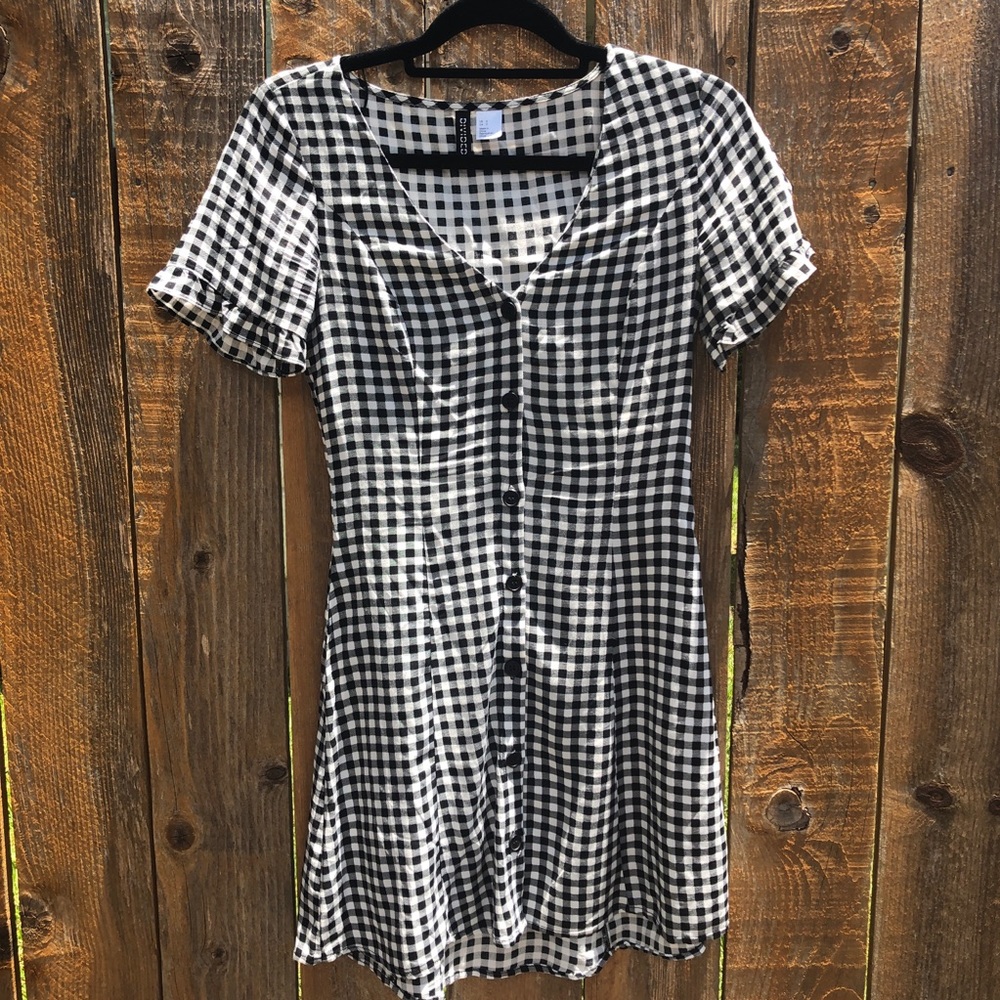 ⭐️2 FOR $20⭐️ Checkered Button Down Dress